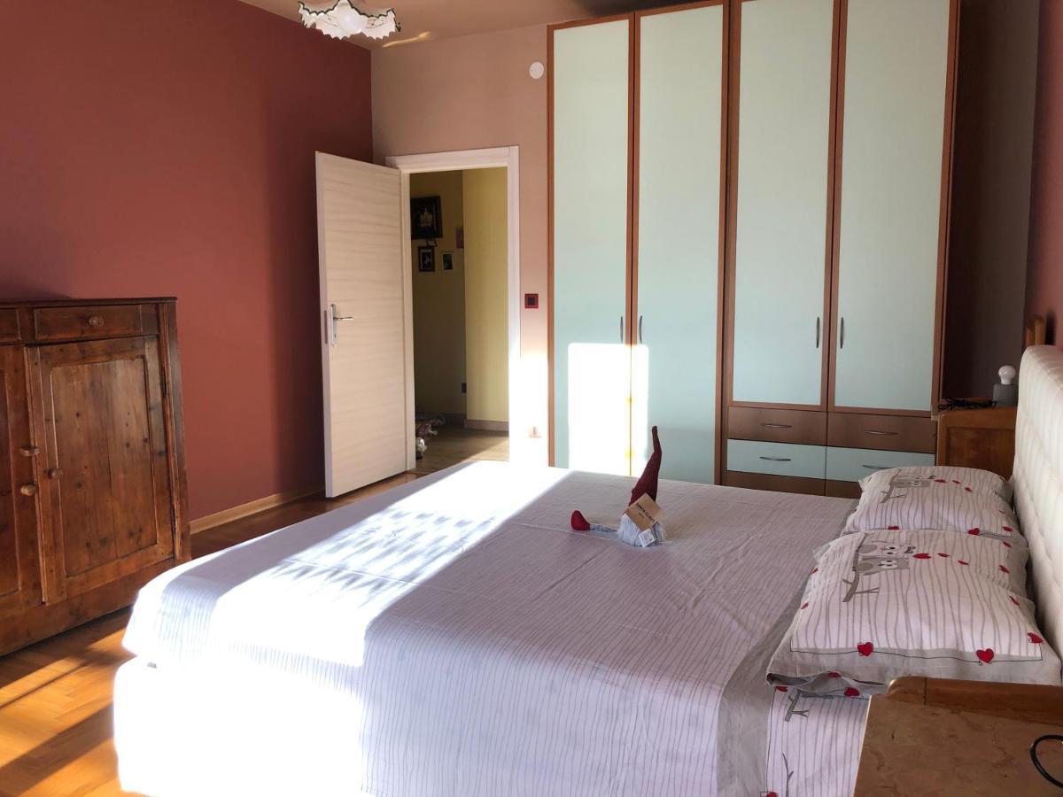 Attico Chez Renee Aosta Apartment ภายนอก รูปภาพ