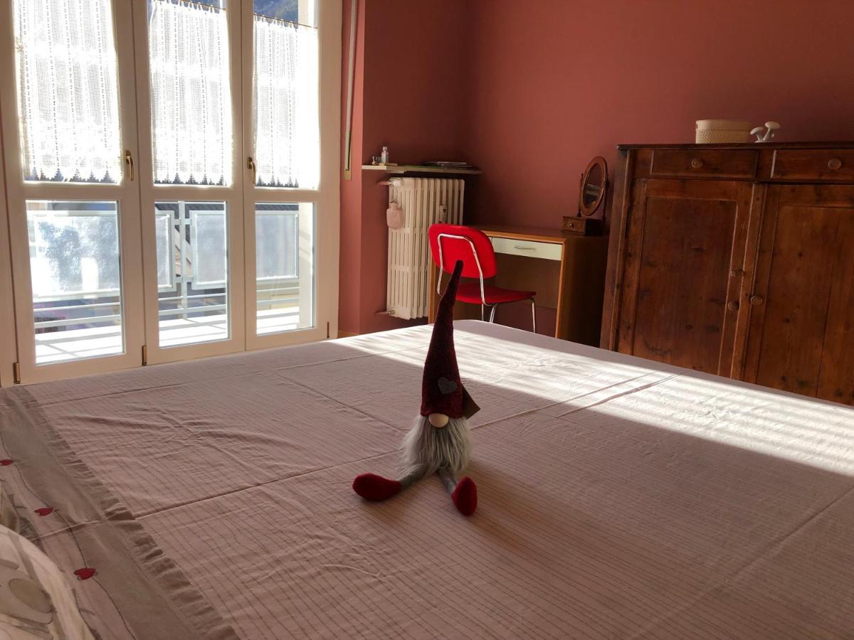 Attico Chez Renee Aosta Apartment ภายนอก รูปภาพ